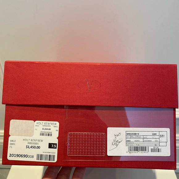 Brand new VALENTINO GARAVANI Roman Stud Leather Ankle-Strap Ballet Flats - Picture 12 of 13